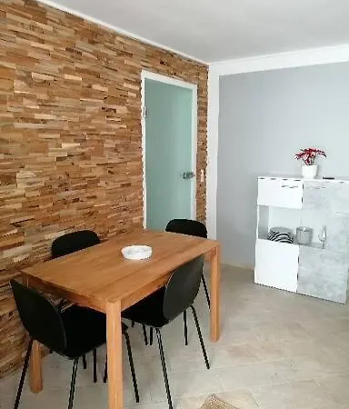 Relax-apartment Mit Sauna * Klagenfurt am Woerthersee